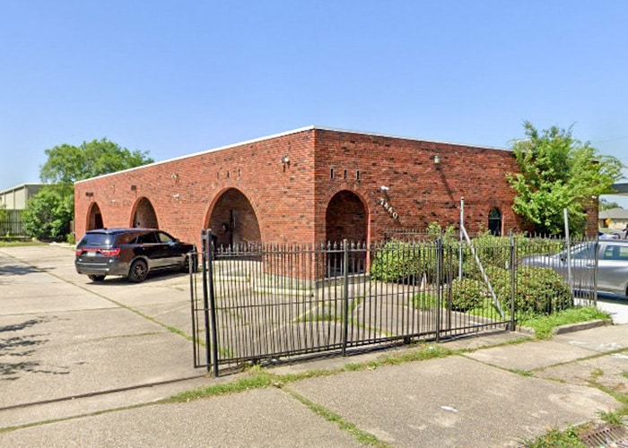 7440 Wright Rd, New Orleans, LA for lease Building Photo- Image 1 of 6