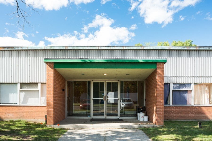 75 Canal St, South Hadley, MA 01075