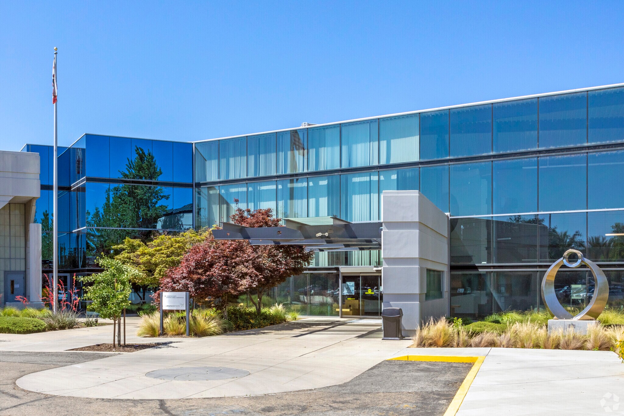 5900 E Shields Ave, Fresno, CA for sale Building Photo- Image 1 of 1