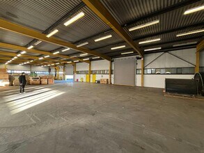 5-10 Arkwright Way, Irvine for lease Interior Photo- Image 2 of 4