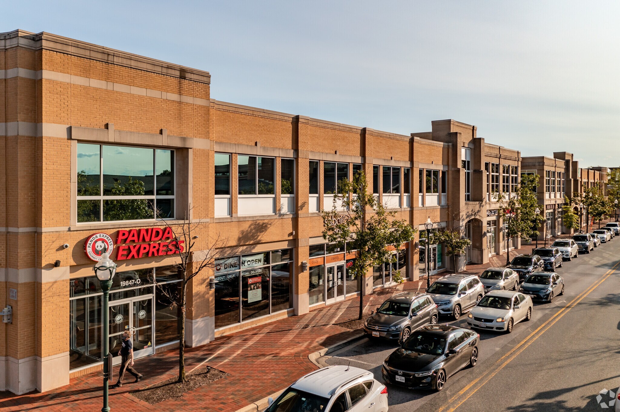 19847 Century Blvd, Germantown, MD 20874 - Century Center  LoopNet