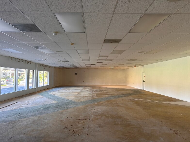 501 Leaman Avenue, Millersville, PA for lease - Building Photo - Image 3 of 4