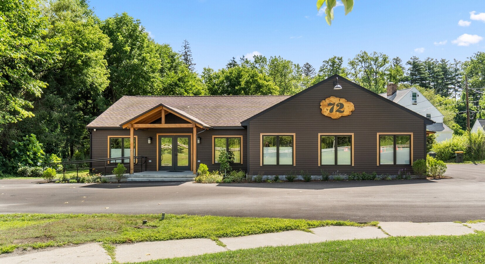 72 Stockbridge Rd, Great Barrington, MA 01230