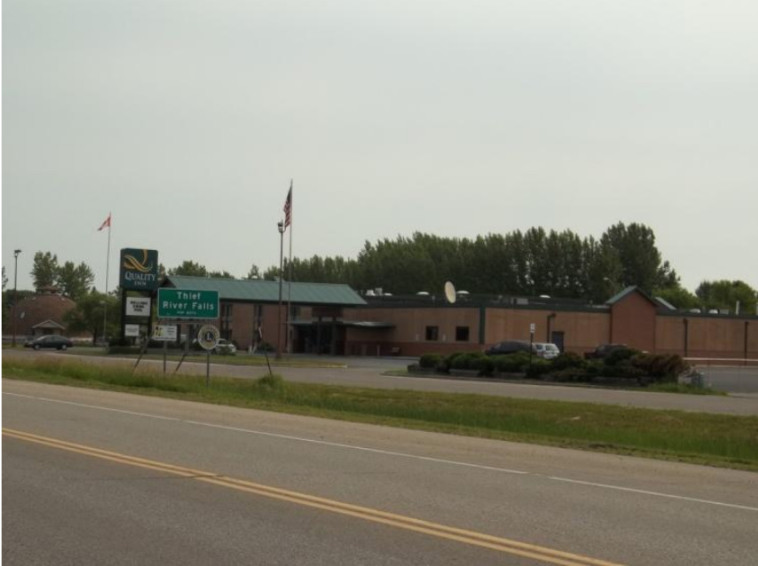 1060 Highway 32 S, Thief River Falls, MN for sale - Building Photo - Image 1 of 1