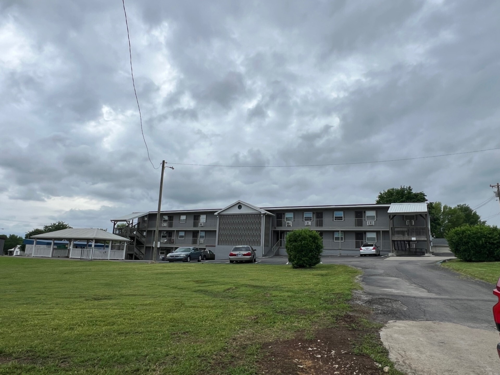 806 N Cumberland St, Lebanon, TN for sale Building Photo- Image 1 of 9