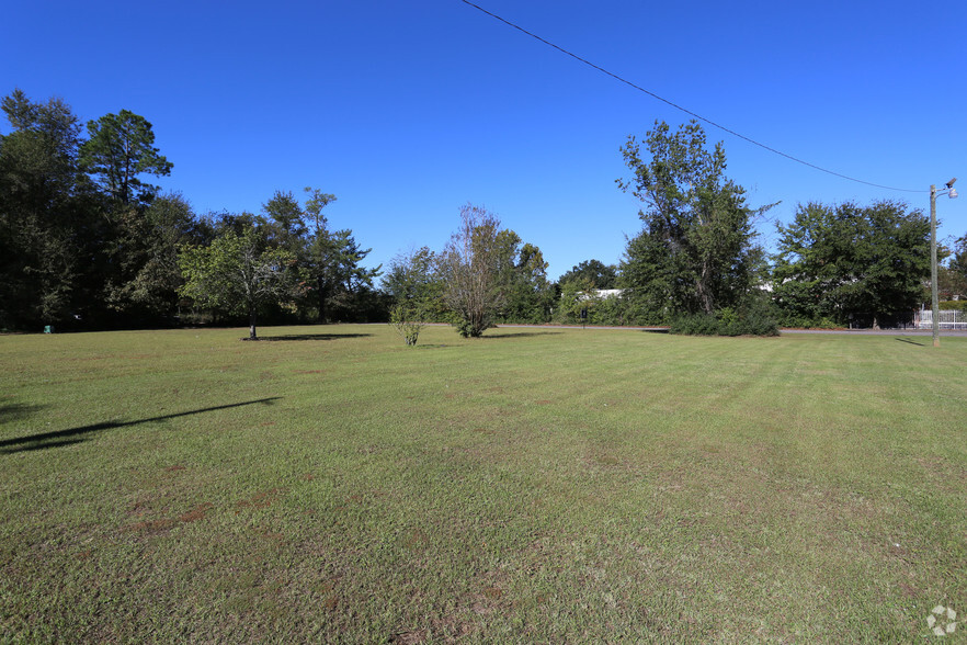 1085 Brookhaven Dr, Aiken, SC for sale - Building Photo - Image 2 of 3