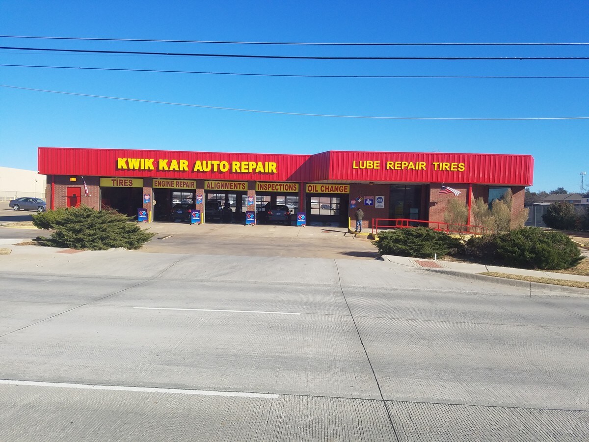 2540 Old Denton Rd, Carrollton, TX 75006