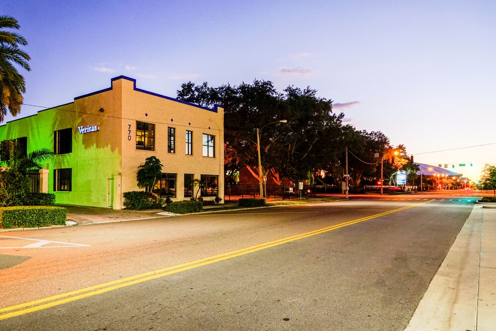 770 2nd Ave S, Saint Petersburg, FL for sale Primary Photo- Image 1 of 1