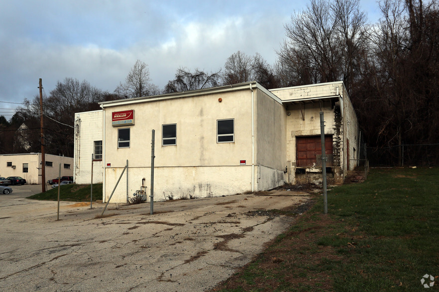 1010 Matsonford Rd, Conshohocken, PA for lease - Building Photo - Image 3 of 4