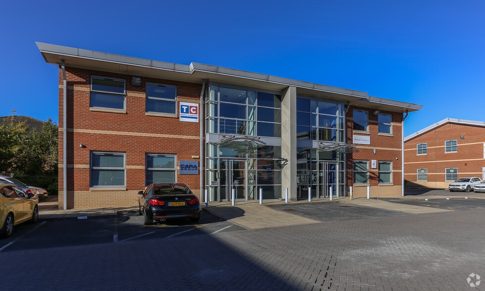 Calder Clos, Wakefield for lease - Building Photo - Image 3 of 3