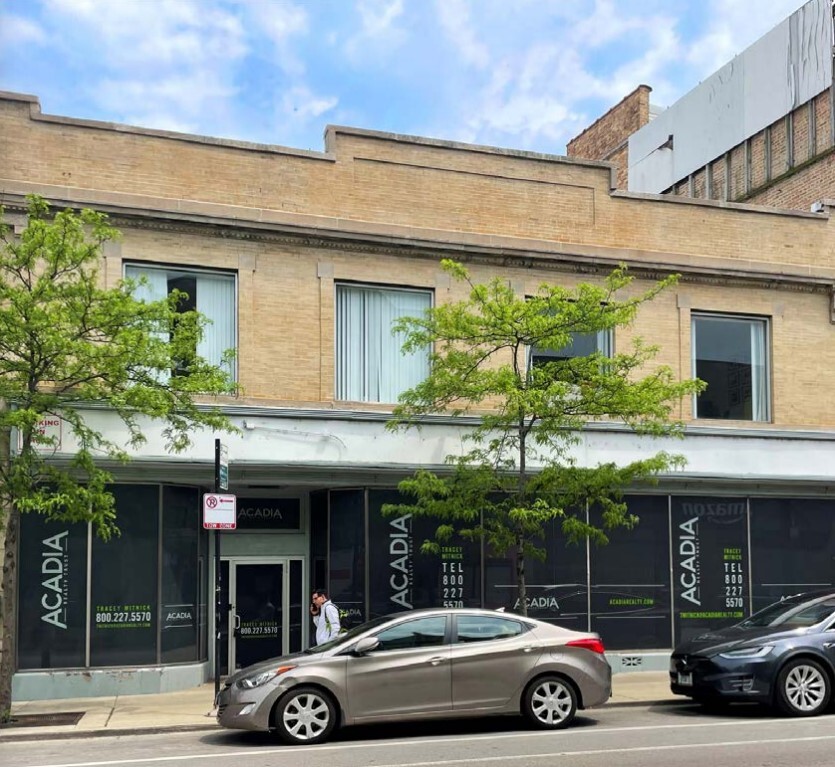 2731 N Clark St, Chicago, IL for lease Building Photo- Image 1 of 1