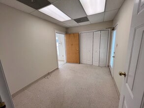 8010 Ridge Rd, Richmond, VA for lease Interior Photo- Image 2 of 14