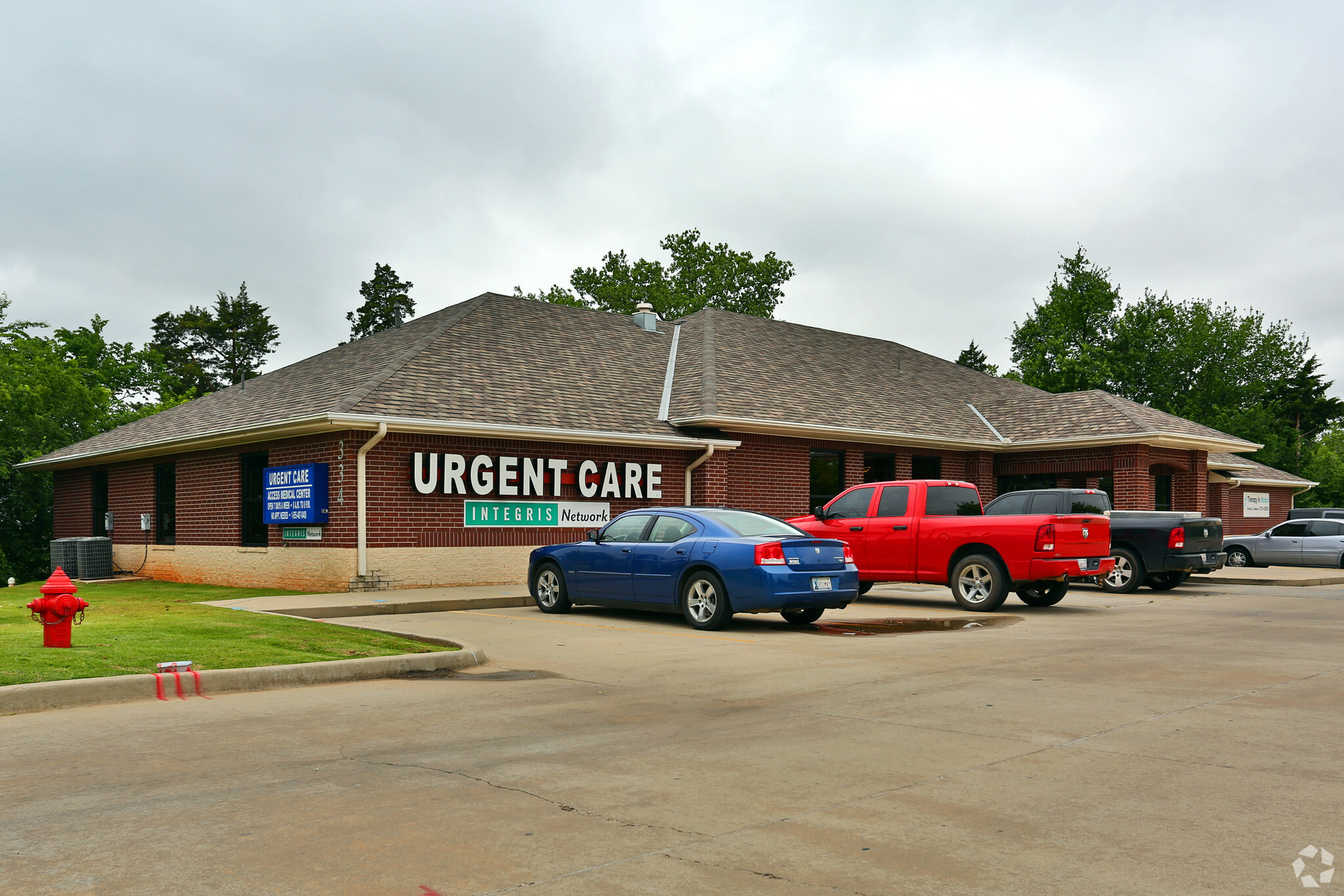 334 SE 12th Ave, Norman, OK for sale Primary Photo- Image 1 of 2