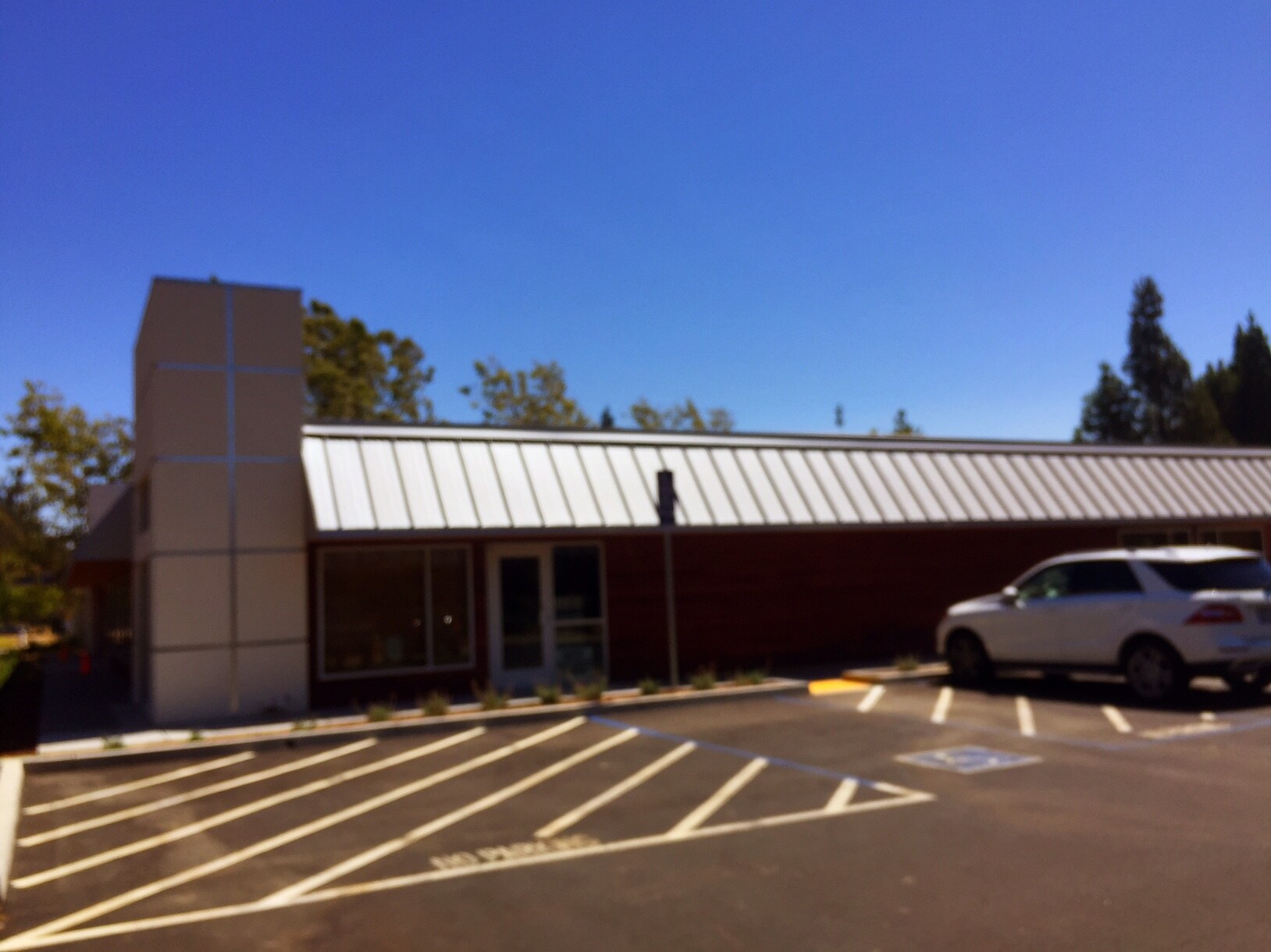 2501 Nut Tree Rd, Vacaville, CA 95687