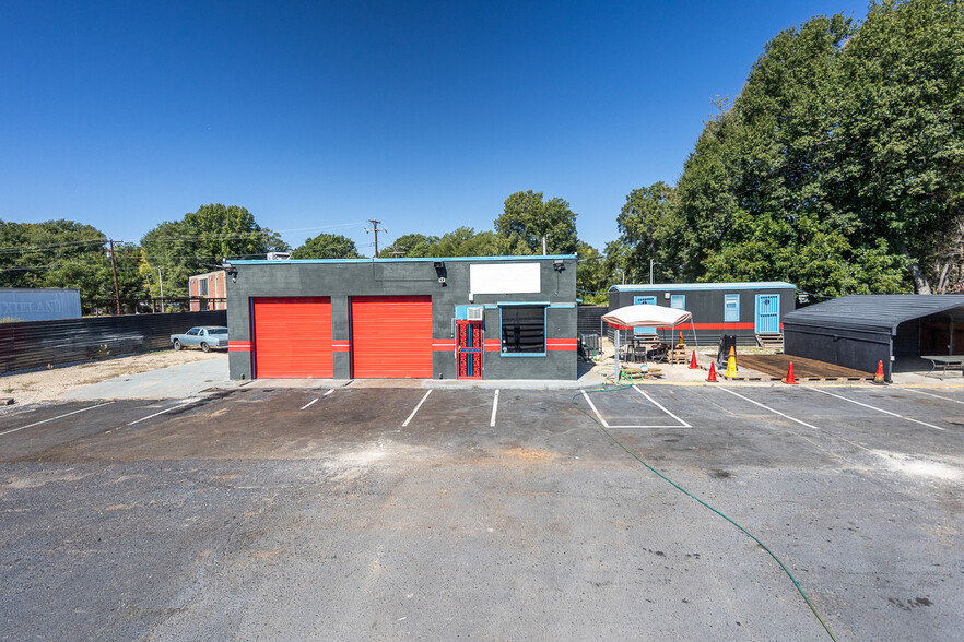 2939 Overton Crossing St, Memphis, TN for sale - Building Photo - Image 1 of 1