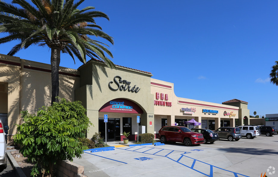 1043 Broadway, Chula Vista, CA for lease - Building Photo - Image 1 of 4