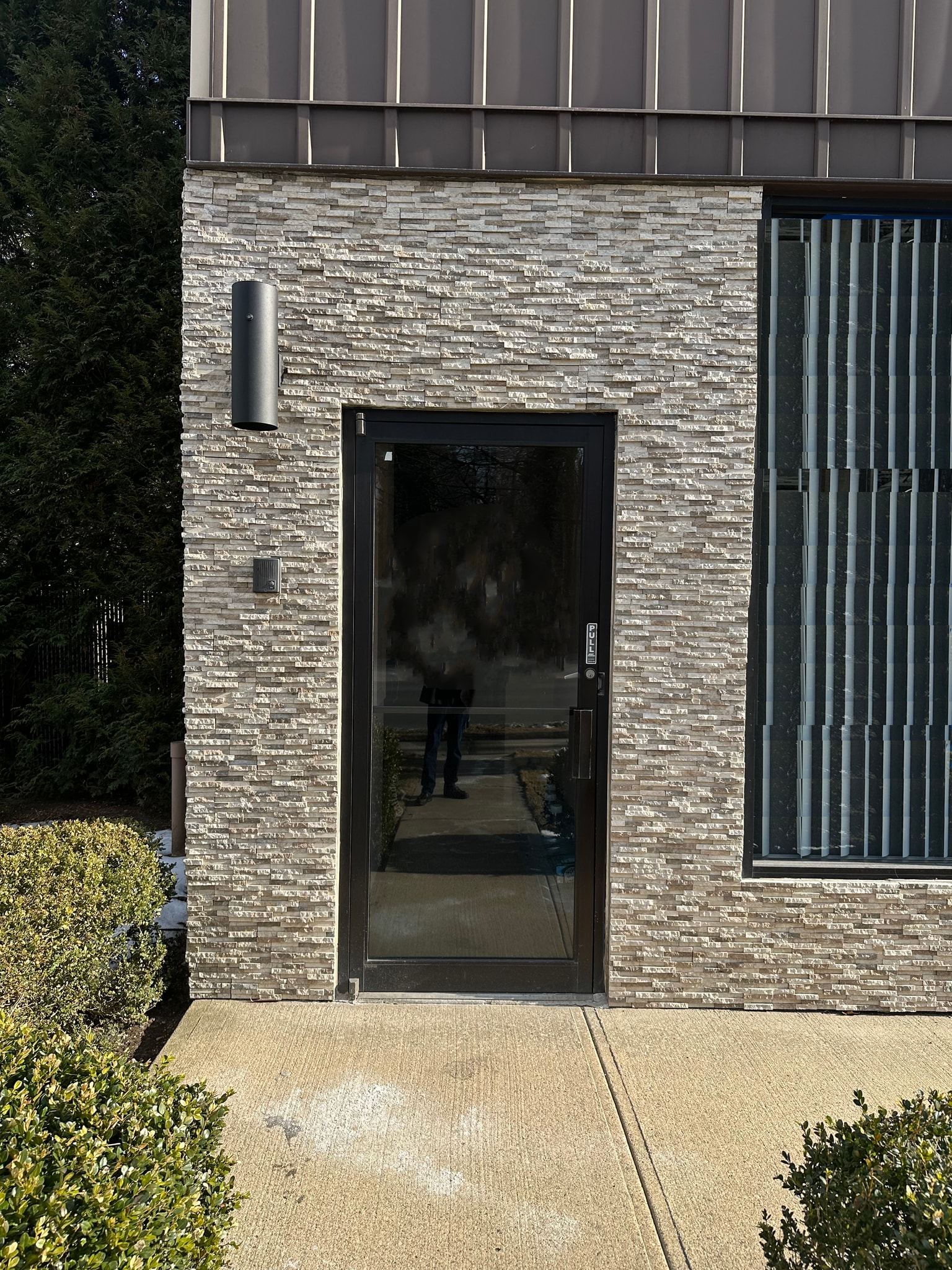 456 W Jericho Tpke, Huntington, NY for lease Building Photo- Image 1 of 16