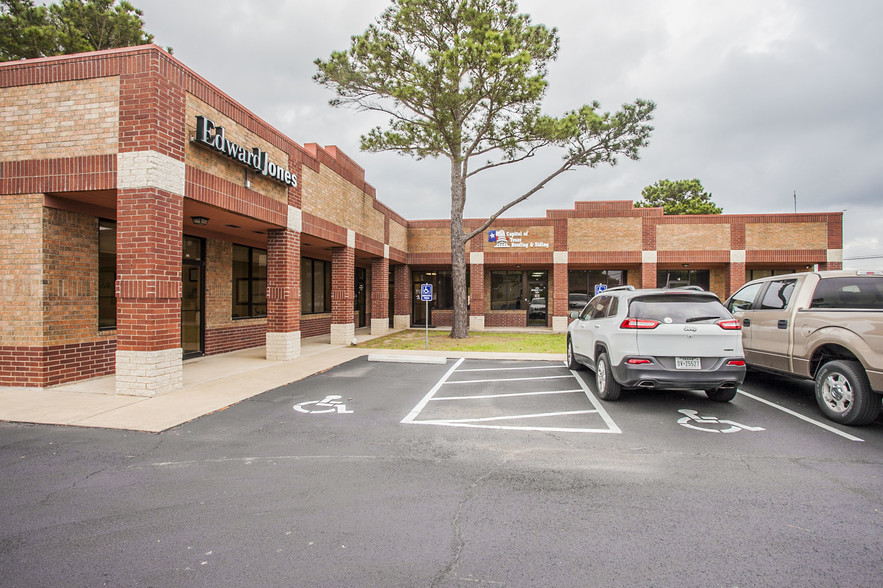 3971 Hwy 71 E, Bastrop, TX 78602