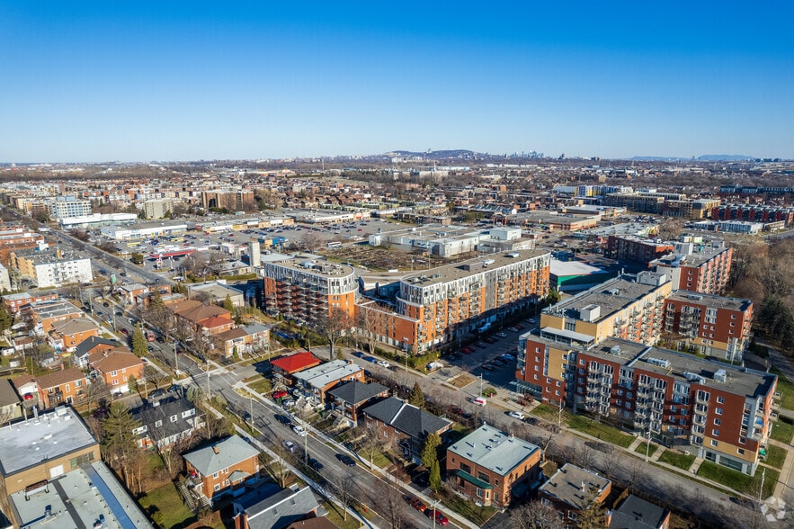 3111 Rue Victoria, Lachine, QC for lease - Aerial - Image 2 of 4