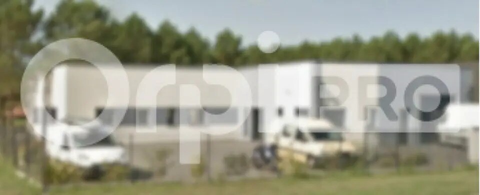 Flex in Seignosse for lease - Building Photo - Image 1 of 2