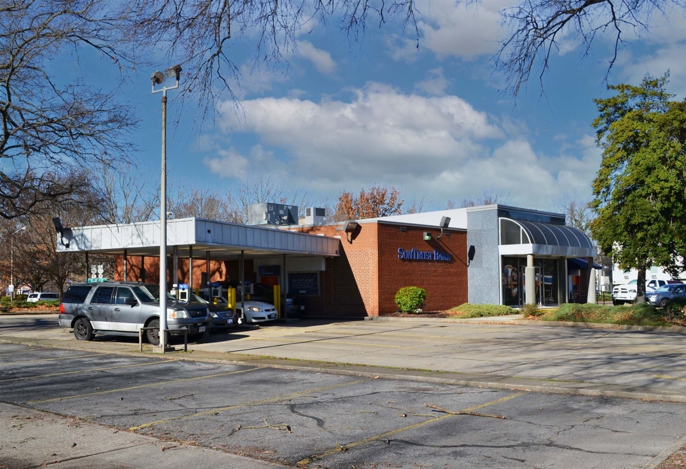 1221 E Little Creek Rd, Norfolk, VA for lease Building Photo- Image 1 of 7