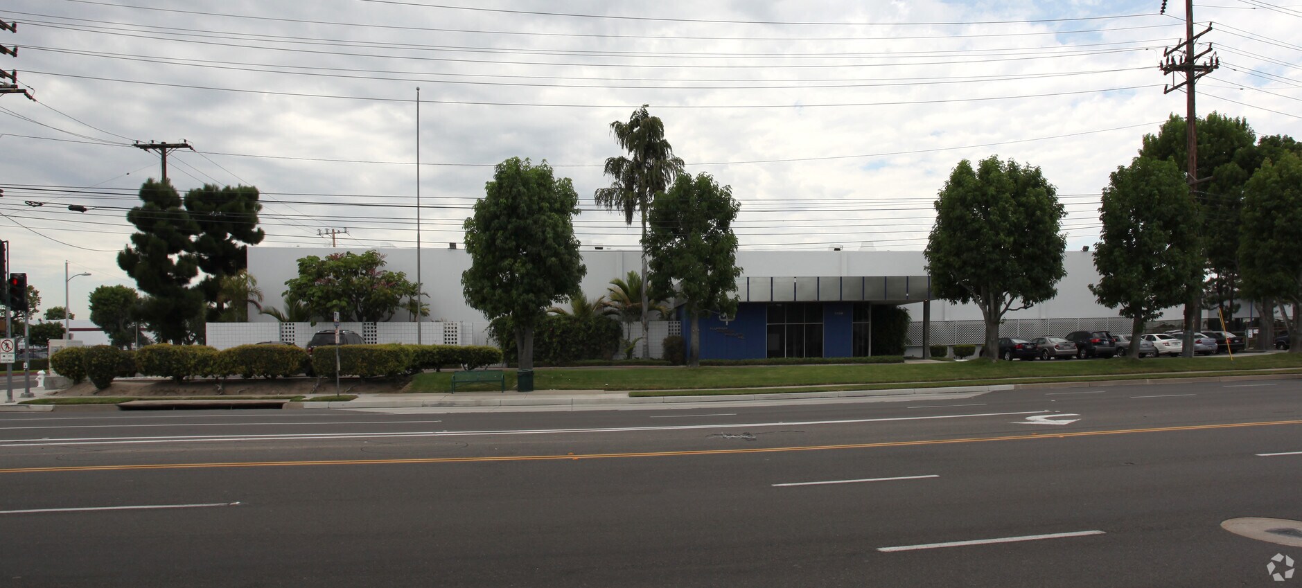 3333 W Warner Ave, Santa Ana, CA 92704 Property Record