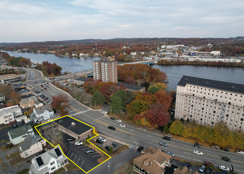 42 Lake Ave, Worcester, MA for sale - Aerial - Image 2 of 7