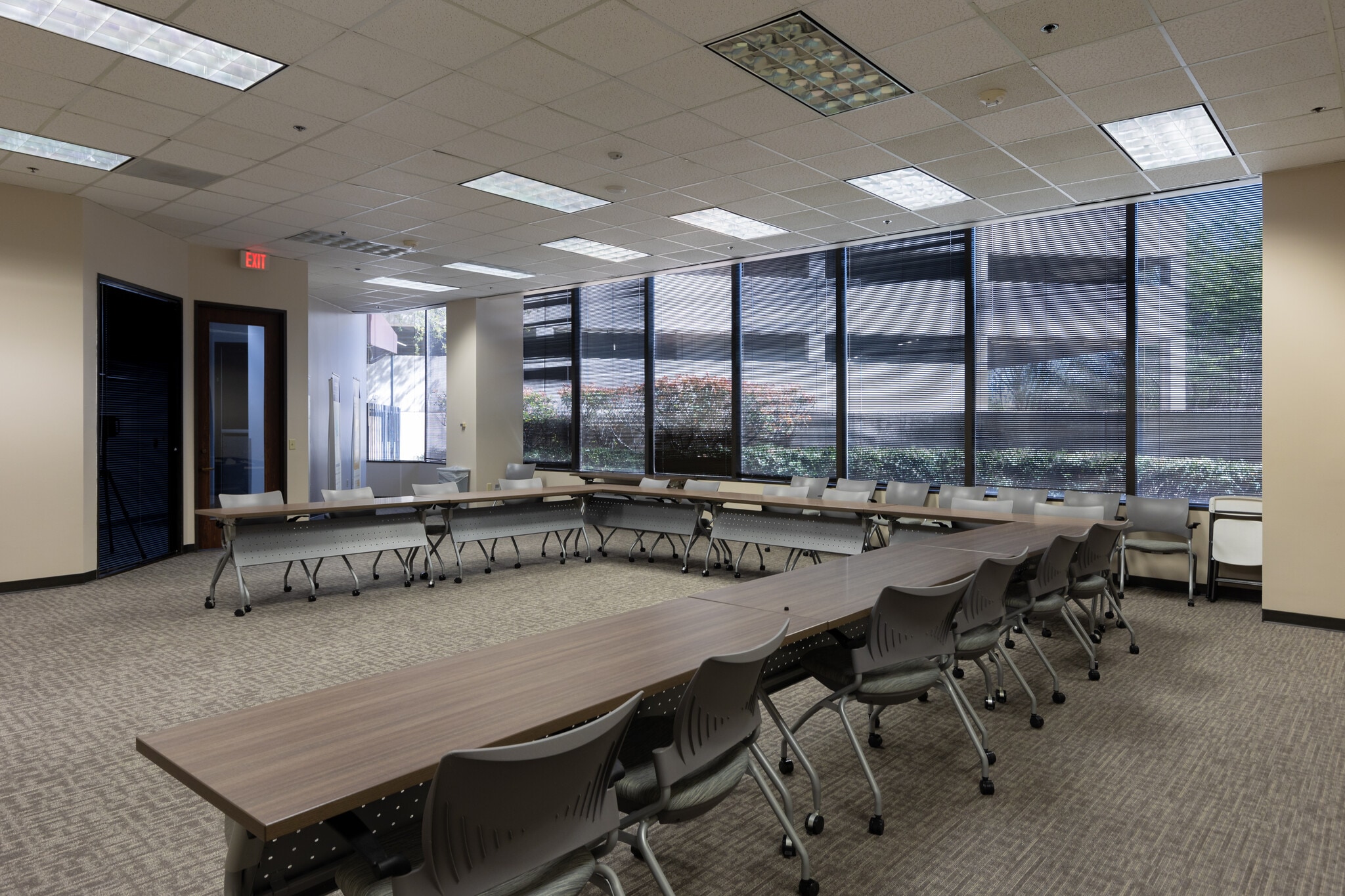 450 Gears Rd, Houston, TX 77067 Paragon Center I