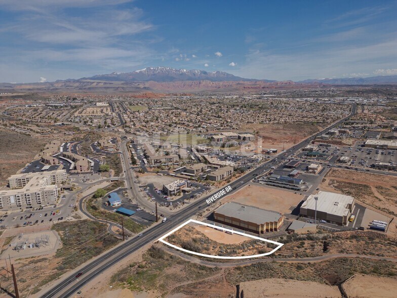 Approx 1990 E Riverside Dr, St George, UT for sale - Building Photo - Image 3 of 5
