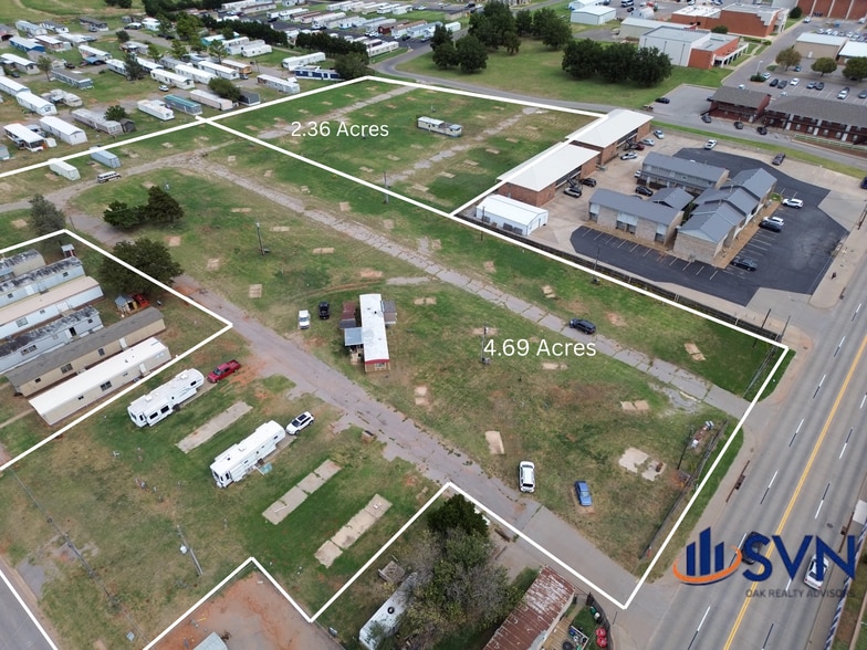 315 W Davis Ave, Weatherford, OK for sale - Building Photo - Image 3 of 4