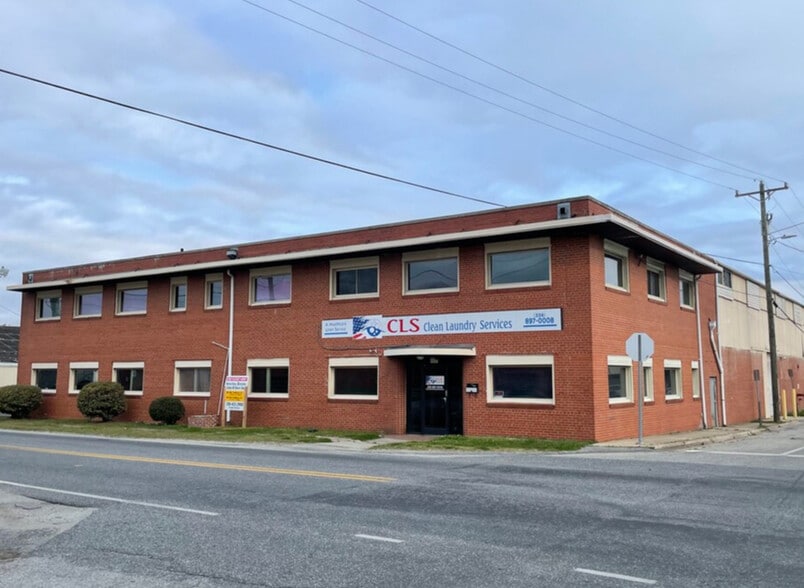 2103 Sullivan St, Greensboro, NC for lease - Building Photo - Image 1 of 8