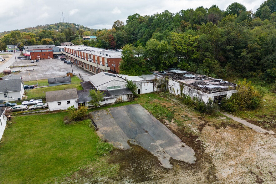 110 Tandy Ave, Somerset, KY for sale - Building Photo - Image 2 of 13