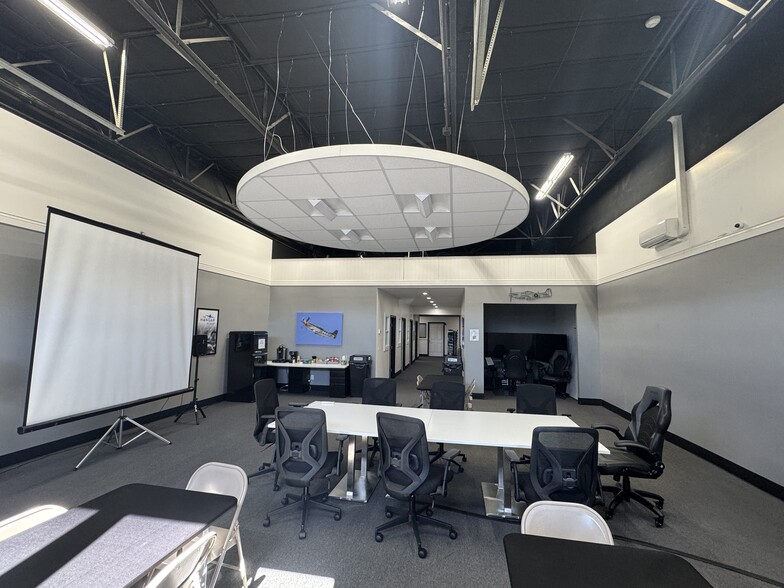 5440 Louie Ln, Reno, NV for lease - Building Photo - Image 3 of 15