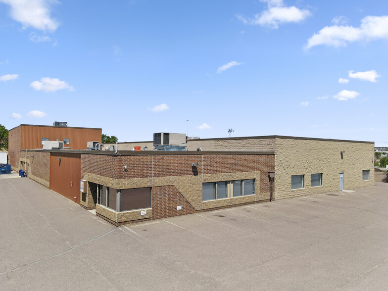 1187 E 68th Ave, Denver, CO for sale - Building Photo - Image 1 of 27