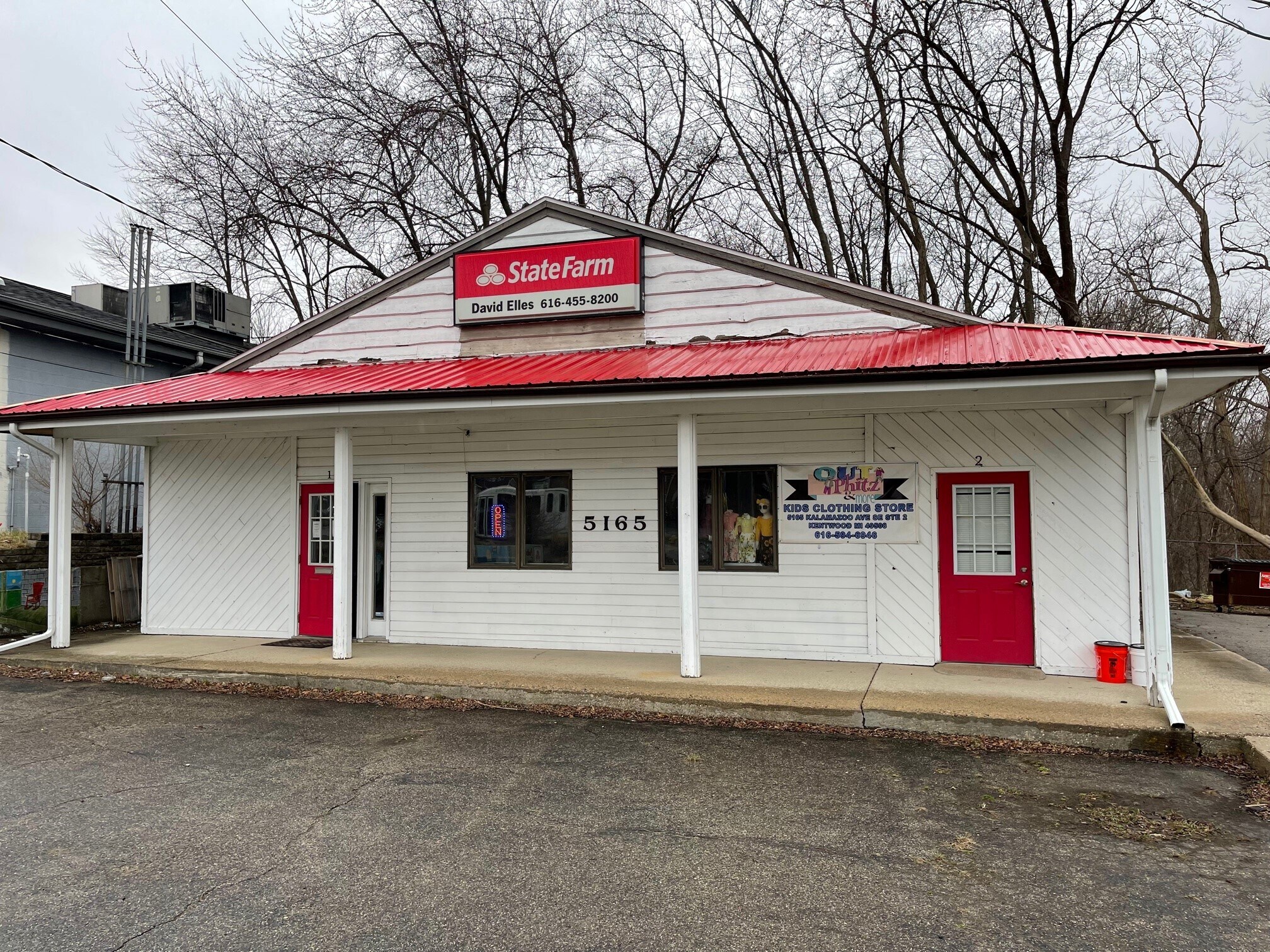 5165 Kalamazoo Ave SE, Grand Rapids, MI for sale Building Photo- Image 1 of 1