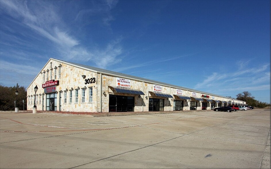 3023 E Interstate 30, Fate, TX for lease - Building Photo - Image 1 of 3