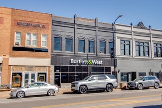 More details for 107 N State St, Jerseyville, IL - Office for Lease