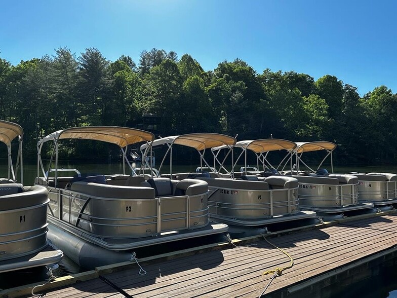 270 Deyton Camp Rd, Robbinsville, NC for sale - Building Photo - Image 3 of 66