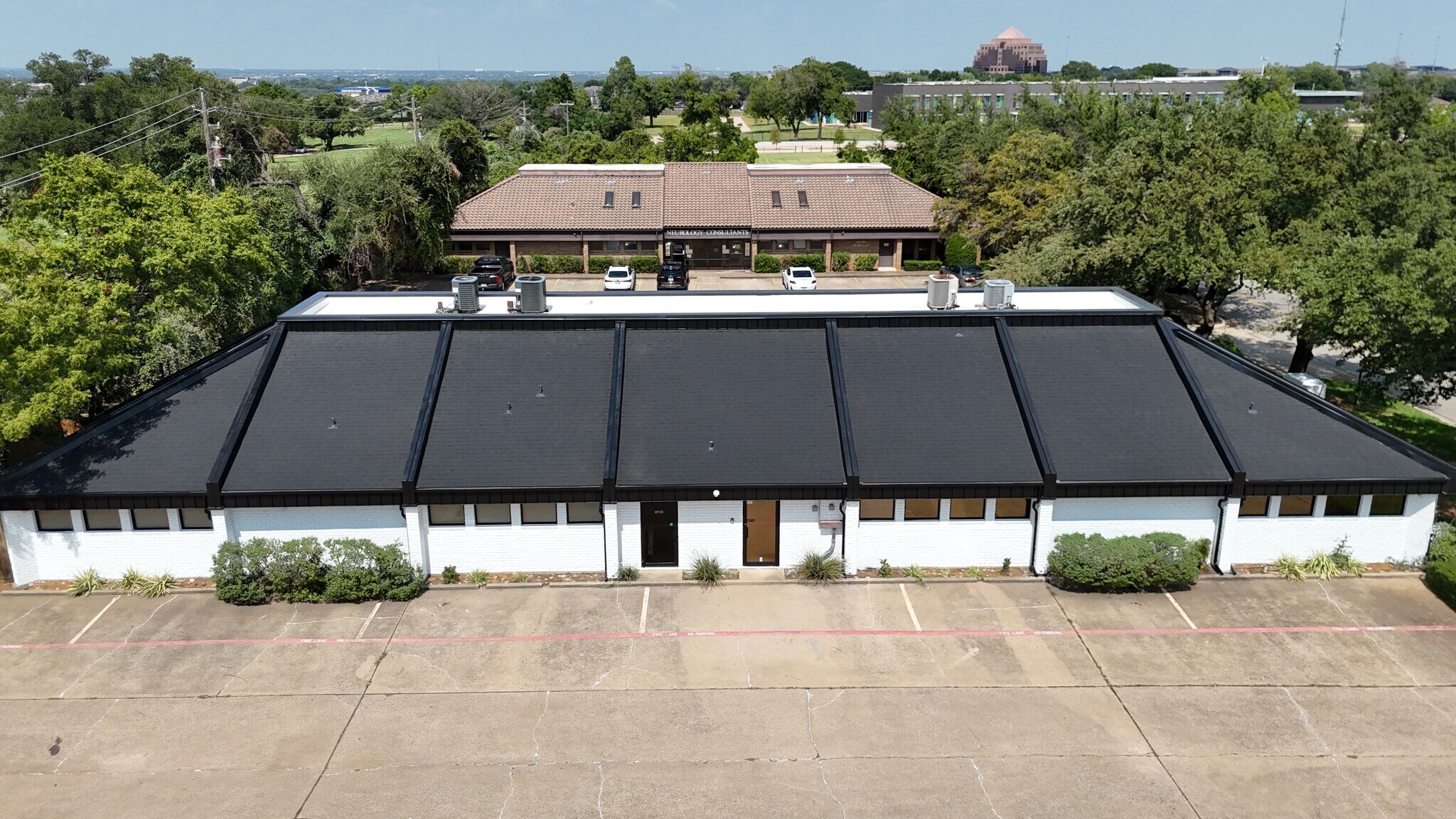 1932 Walnut Plaza, Carrollton, TX for lease Building Photo- Image 1 of 41
