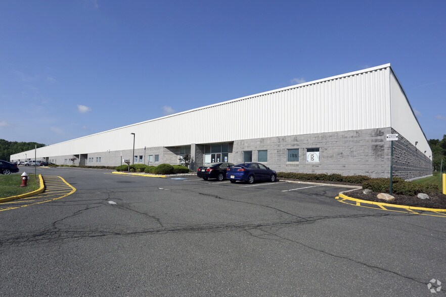 114 Melrich Rd, Cranbury, NJ for lease - Building Photo - Image 2 of 8