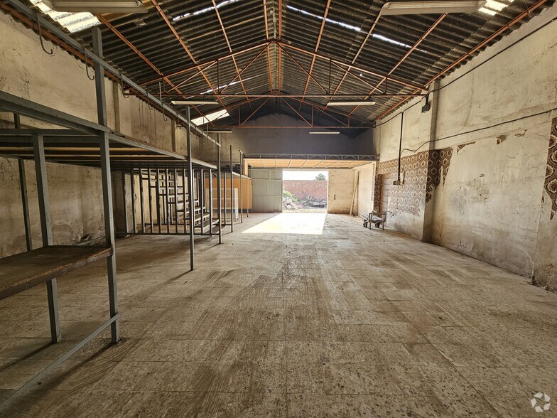 Calle Barranco, 75, Colmenar de Oreja, Madrid for lease - Building Photo - Image 3 of 7