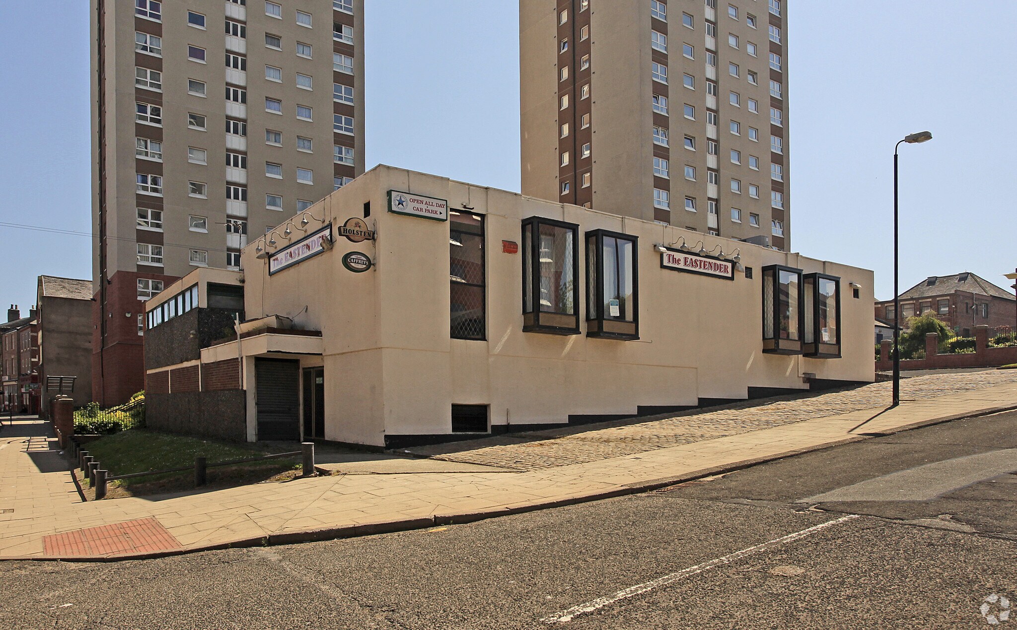 33 High St E, Sunderland for sale Primary Photo- Image 1 of 1