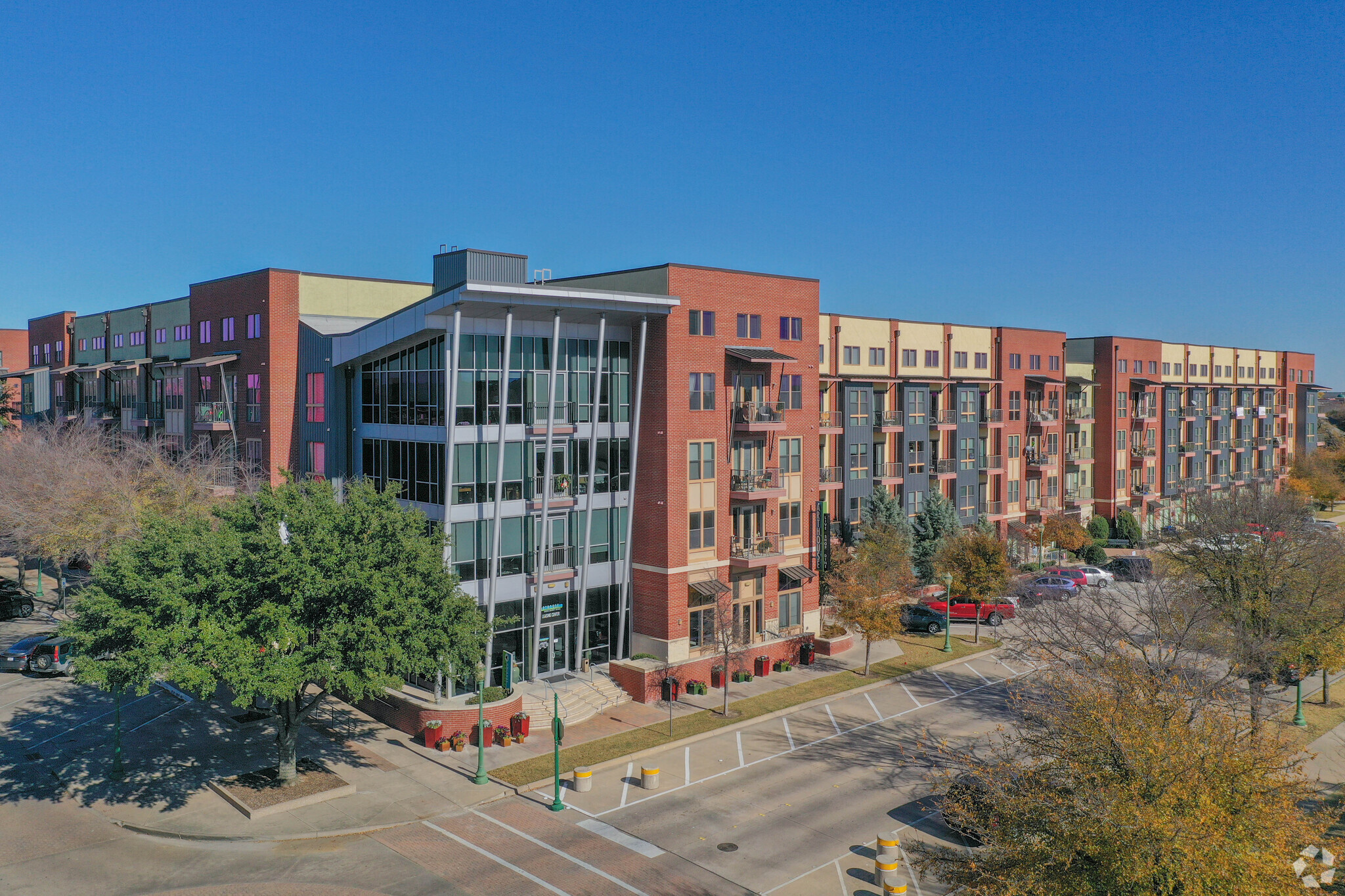 251 Town Center Ln, Keller, TX for lease Primary Photo- Image 1 of 23