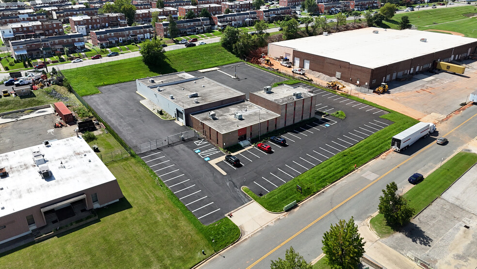 7675 Canton Center Dr, Dundalk, MD for lease - Building Photo - Image 1 of 6