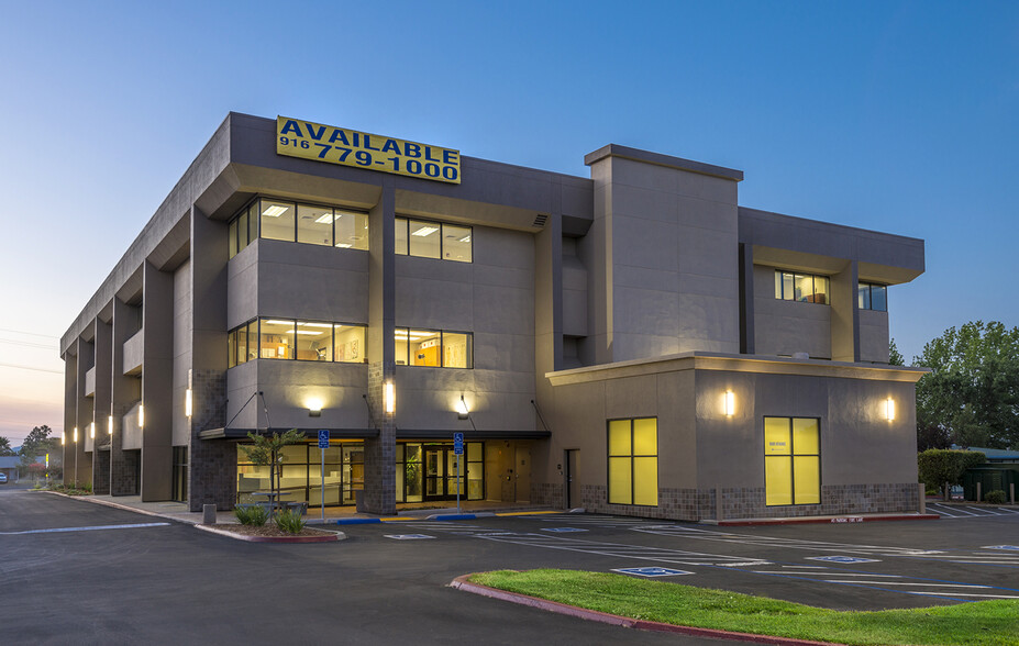 406 Sunrise Ave, Roseville, CA for lease - Building Photo - Image 2 of 10