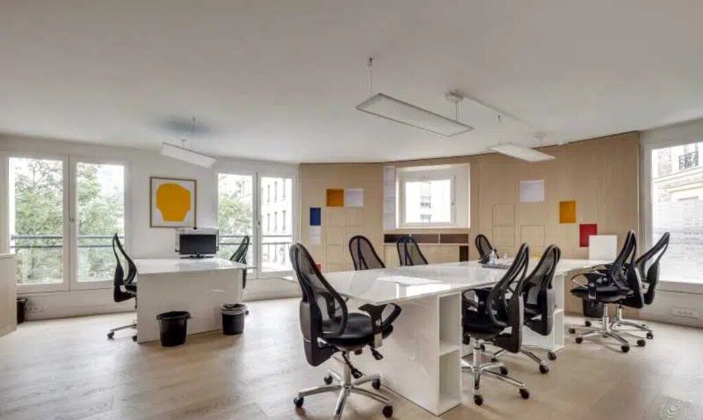 11 Rue De L'Ave Maria, Paris for lease Interior Photo- Image 1 of 5