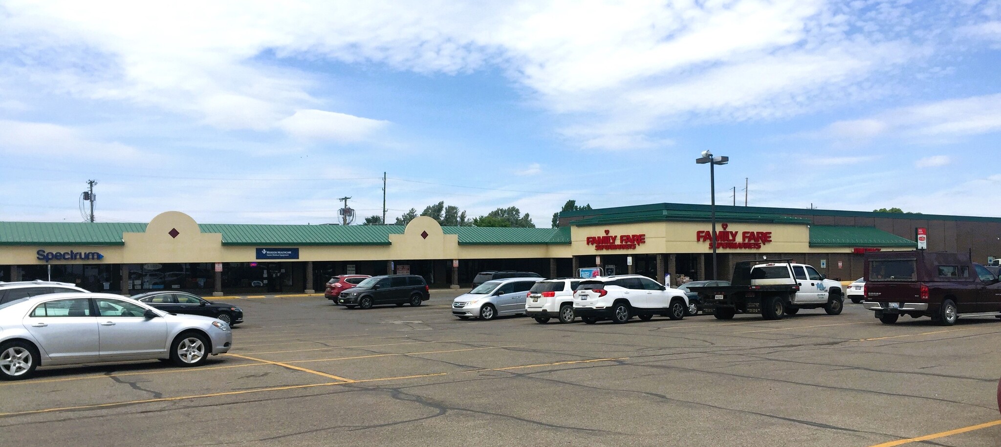 604 S Mitchell St, Cadillac, MI for lease Building Photo- Image 1 of 6