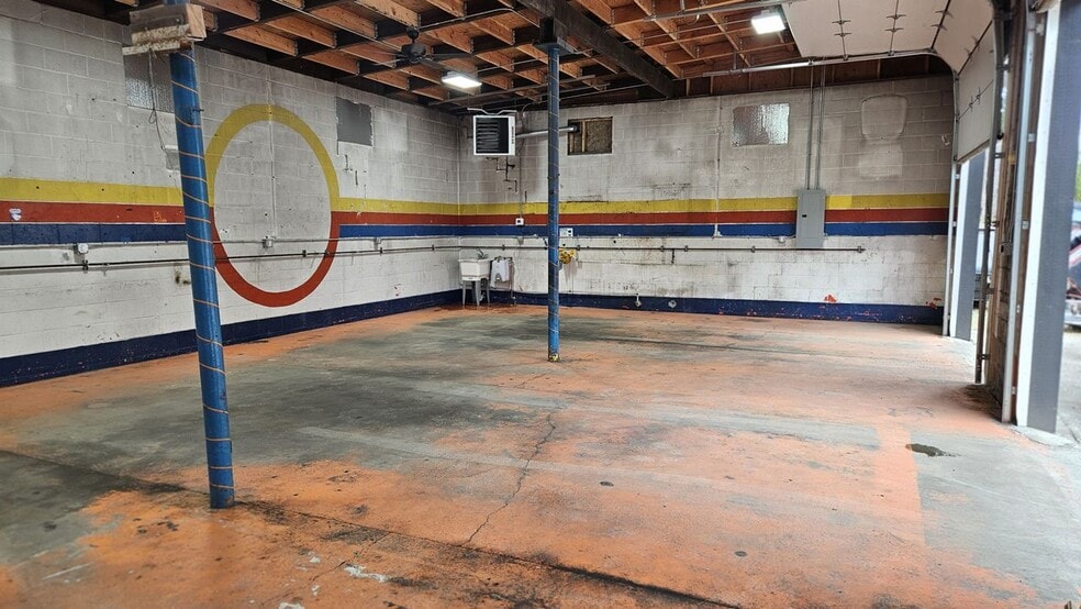 25601 Washington 3, Belfair, WA for lease - Building Photo - Image 2 of 2