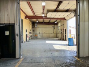 4101 Merchant Rd, Fort Wayne, IN for lease Building Photo- Image 1 of 3