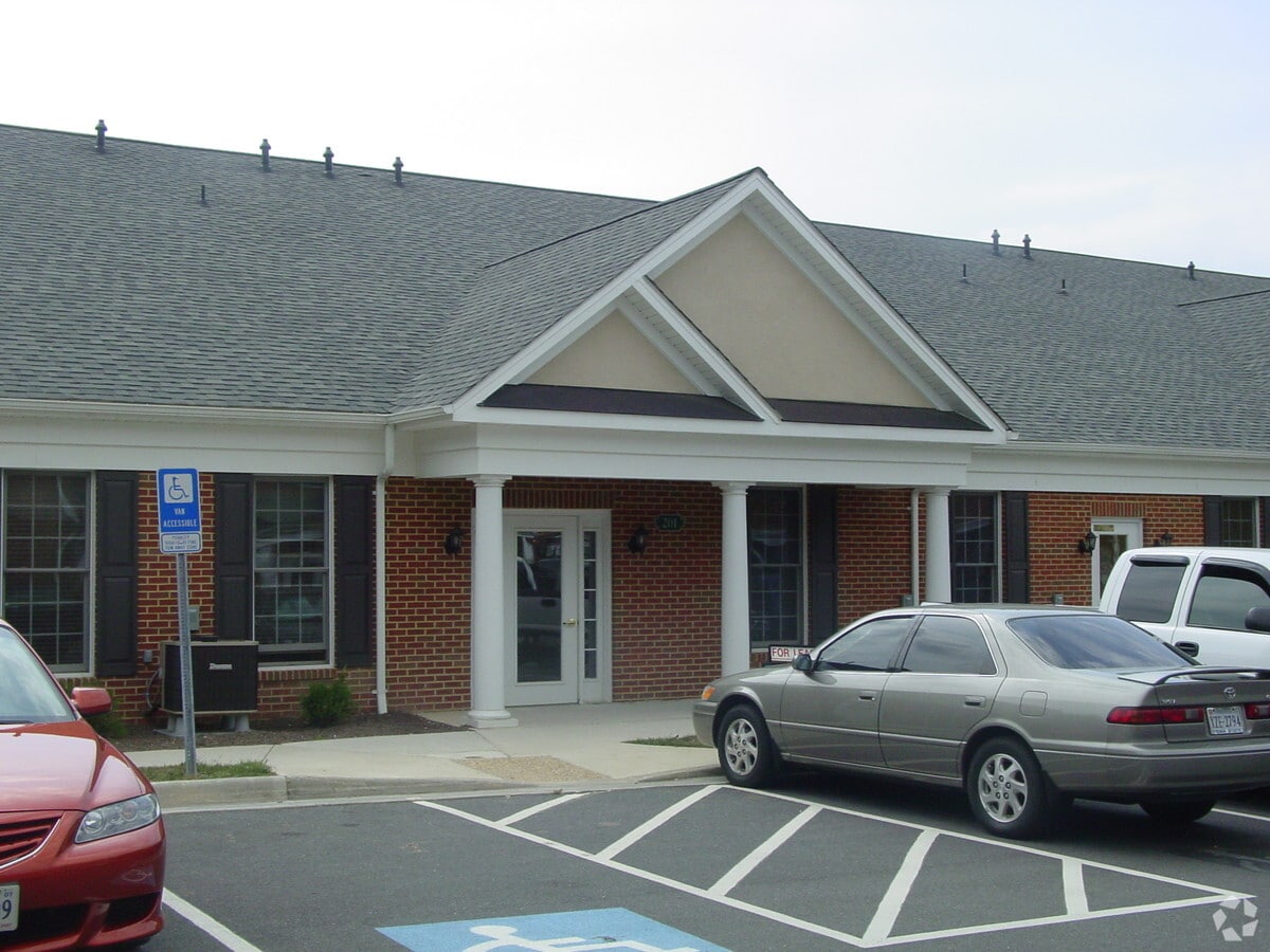 440 W Jubal Early Dr, Winchester, VA 22601